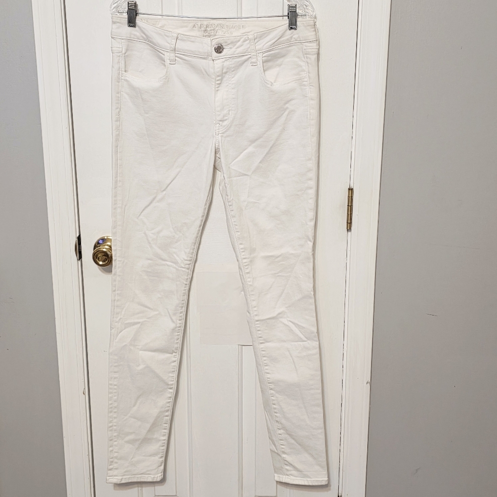 American Eagle White Super Stretch Skinny Jeggings Size 12 x-Long